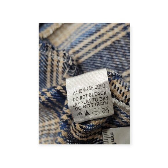 White Birch Plaid Button Down Shacket Women's Small Blue Tan Fuzzy Knit - Picture 8 of 9